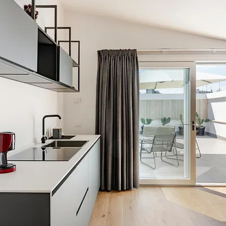 Sole Luxury Terrace,central *